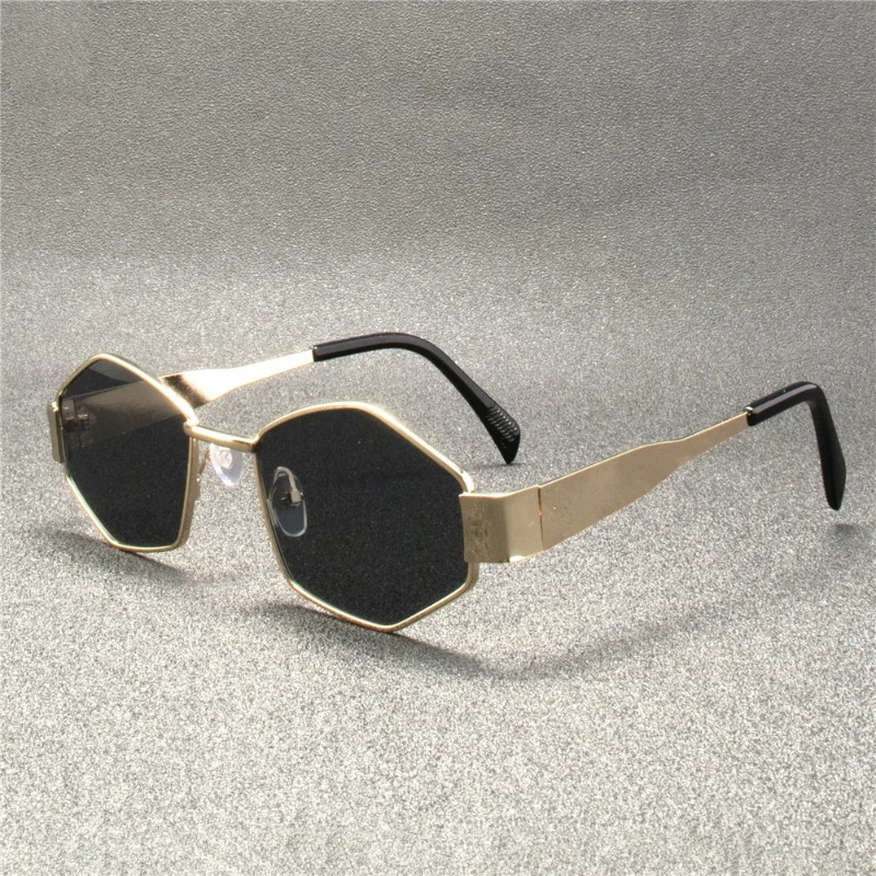 Vintage Punk Style Sunglasses  - Metal Photo Panel 评论和价格